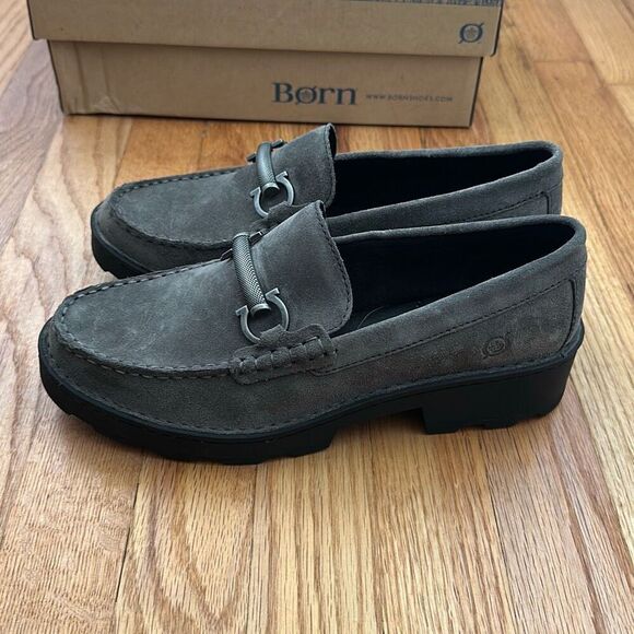 Born Teramo Dark Grey Suede Loafers Women’s Size 9 NIB - Picture 4 of 10